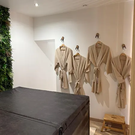 Désirs D'une Nuit - La Détente * Cagny (Calvados)